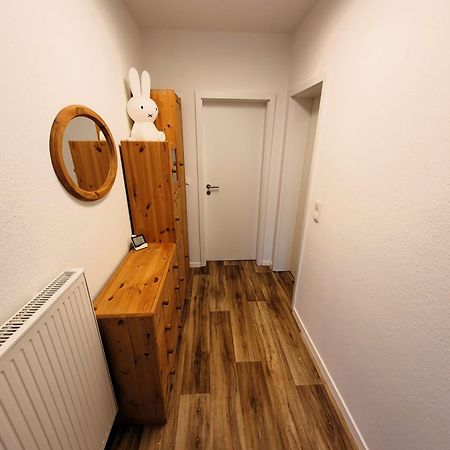 Radfreundliches Wohlfuehl-Apartment Mit Terrasse Und Parkplatz - Fewo Woody Schwerin  Exterior photo